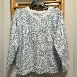 The Beaufort Bonnet Company Women’s Cassidy Comfy Crewneck in Greenbriar Garden